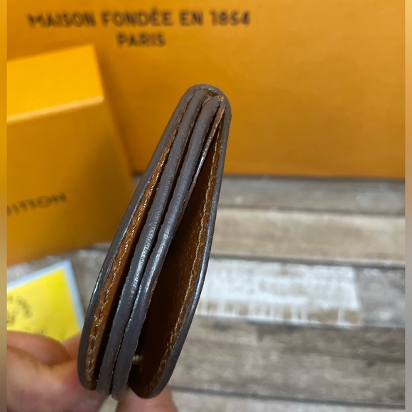 Louis Vuitton Coin Pouchette - Picture 5 of 11